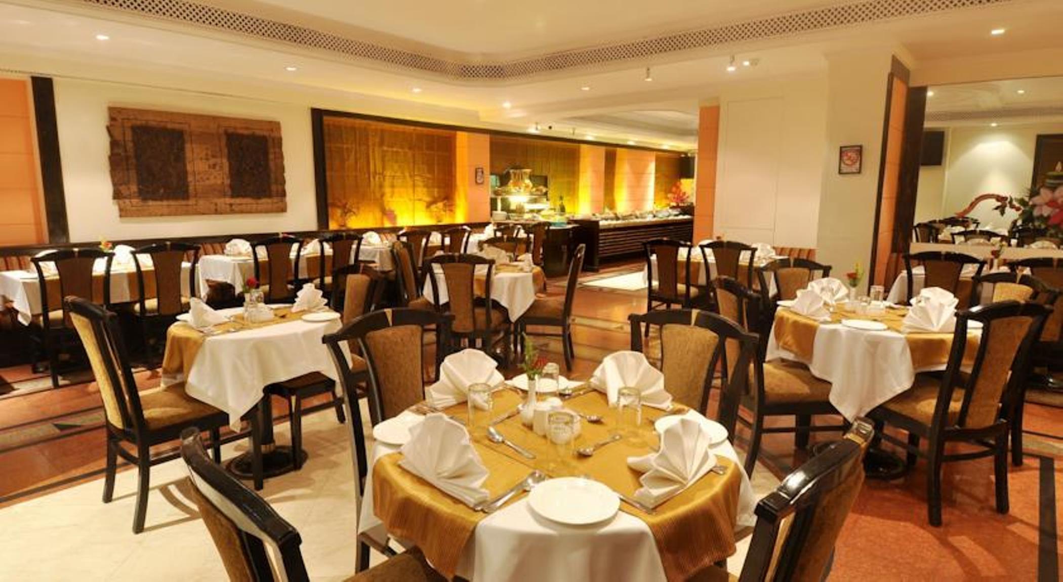 Fariyas Hotel Mumbai , Colaba Exterior photo