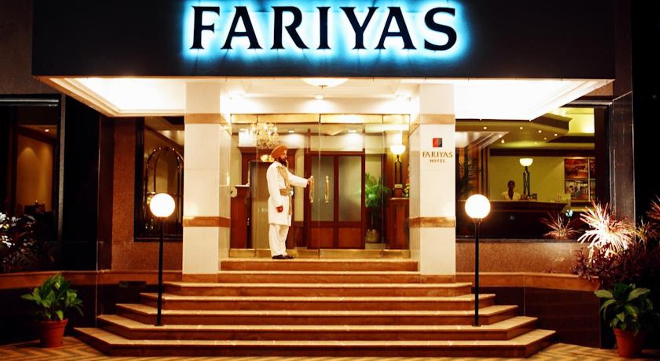 Fariyas Hotel Mumbai , Colaba Exterior photo
