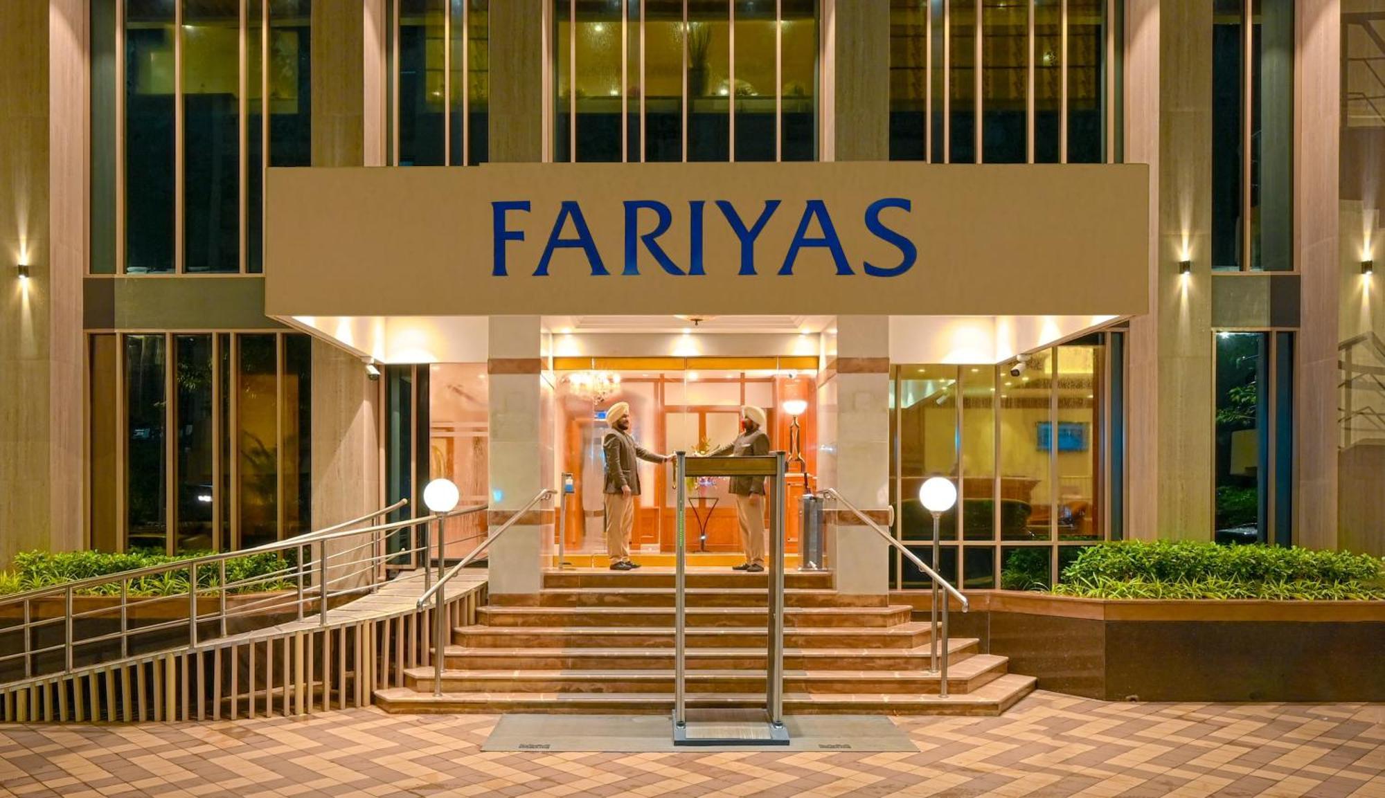 Fariyas Hotel Mumbai , Colaba Exterior photo